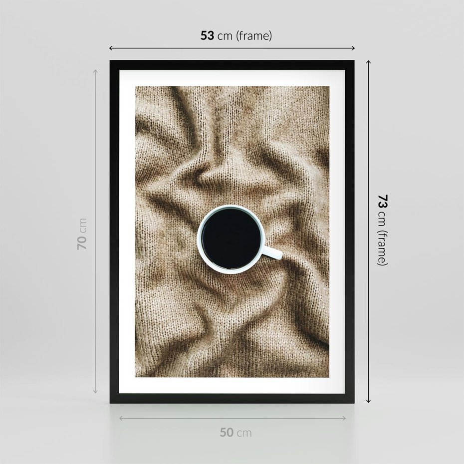 Plakat w ramie 50x70 - Filiżanka Kawy na Brązowym Kocu - kawa, czarna kawa - rama czarna