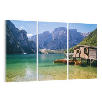 Obraz na płótnie 120x80 - Wzgórza i Jezioro: Urok Górskiej Przyrody - góry, jezioro