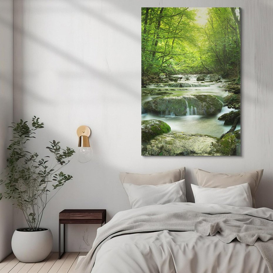 Obraz na płótnie 80x120 - Ukojenie strumienia: Spotkanie z naturą - strumyk, las