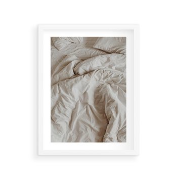 Plakat w ramie 30x40 - Spokojna Noc - biała pościel, zdjęcie do sypialni - rama biała