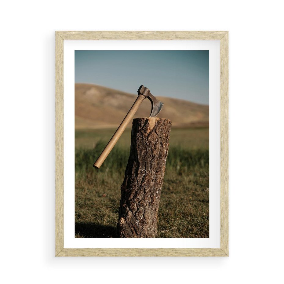 Plakat w ramie 50x70 - Lasowa siła w drewnie - las, siekiera - rama drewno