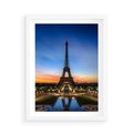 Plakat w ramie 50x70 - Wieża Eiffla w Innej Odsłonie - wieża, Eiffla - rama biała