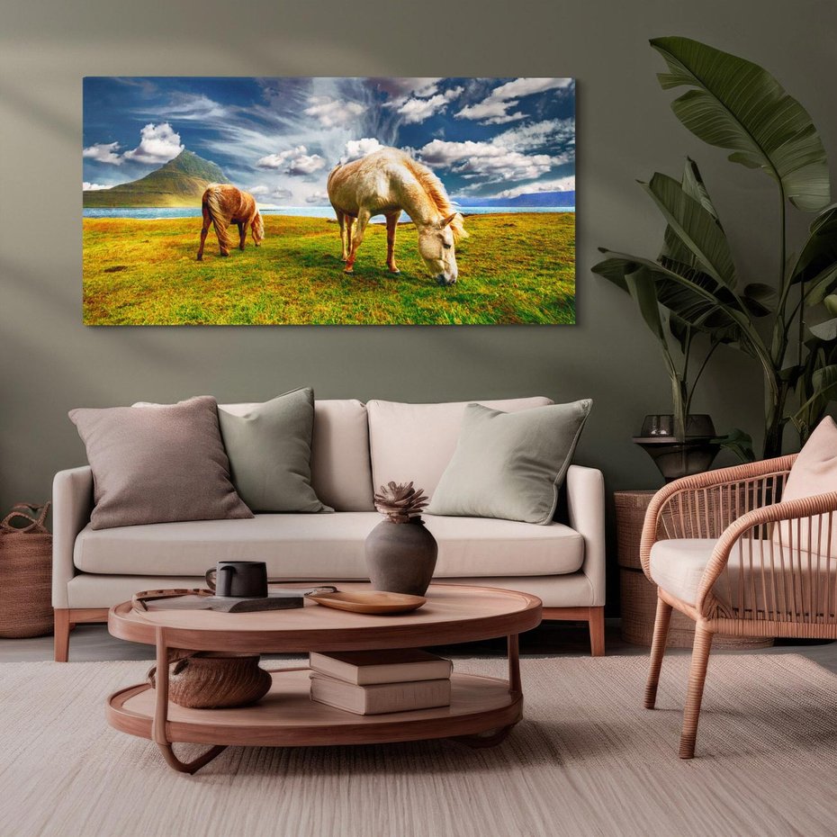 Obraz na płótnie 140x70 - Konie na łące przy jeziorze: Siła natury - konie, łąka