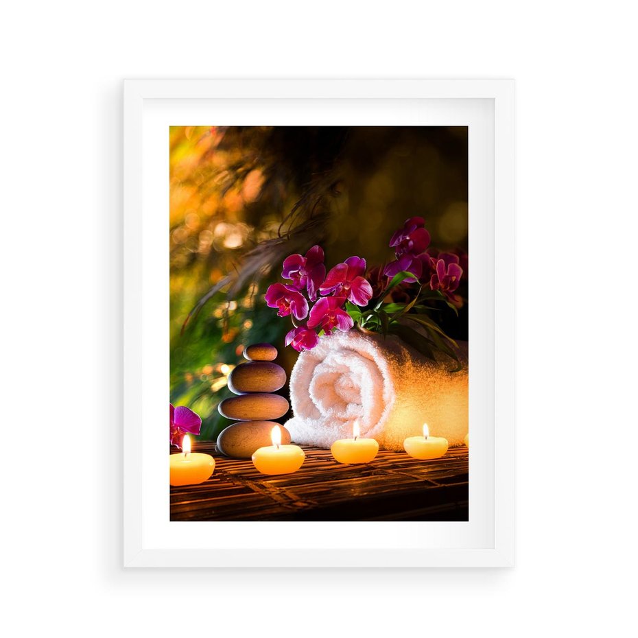 Plakat w ramie 40x50 - Relaksujące spa z płonącymi świecami - spa, świece - rama biała