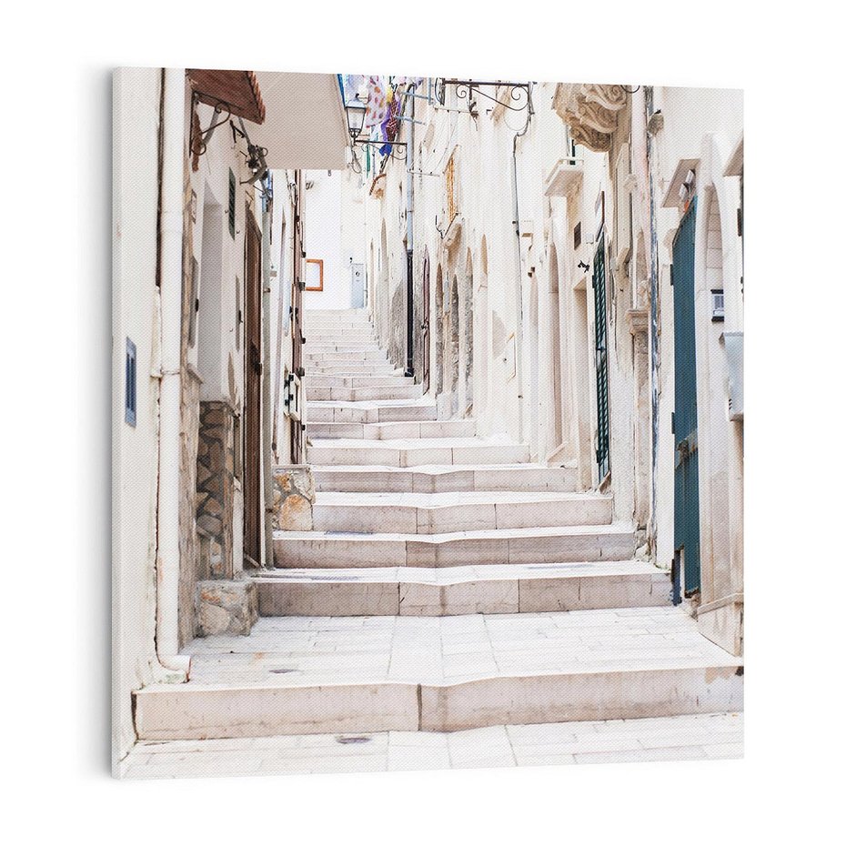 Obraz na płótnie 70x70 - Urokliwa uliczka w perspektywie - uliczka, perspektywa