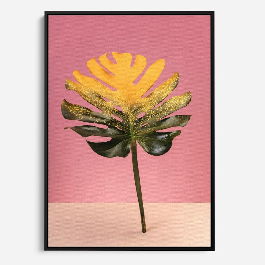 Obraz w ramie 70x100 - Majestatyczna monstera - monstera, liść - rama czarna