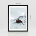 Plakat w ramie 30x40 - Zimowa Magia - domek, śnieg - rama czarna
