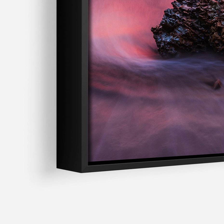 Obraz w ramie 70x100 - Zaklęty Zachód - magiczny zachód słońca, fioletowe - rama czarna
