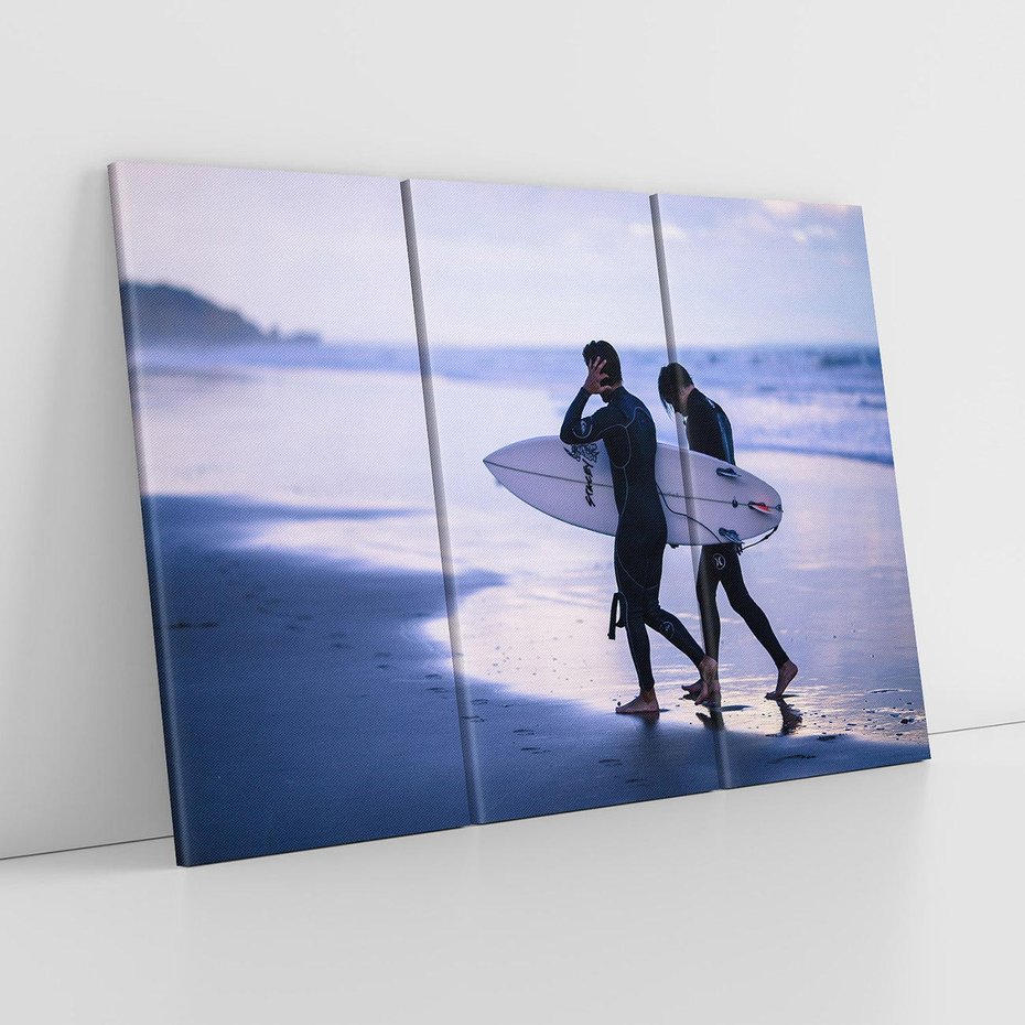 Obraz na płótnie 120x80 - Morze Emocji na Desce Surfera - surfer, surfing