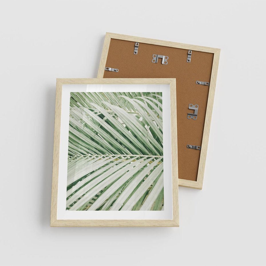 Plakat w ramie 40x50 - Liście Palmy: Egzotyczna Grafika - palma, liście palmy - rama drewno