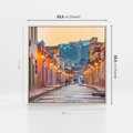 Obraz w ramie 50x50 - W stronę marzycielskich horyzontów - włoska uliczka, wieczór - rama drewno
