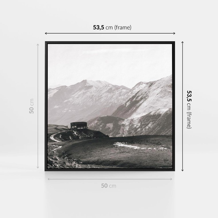 Obraz w ramie 50x50 - Wzgórza w Bieli - górski krajobraz, punkt widokowy - rama czarna