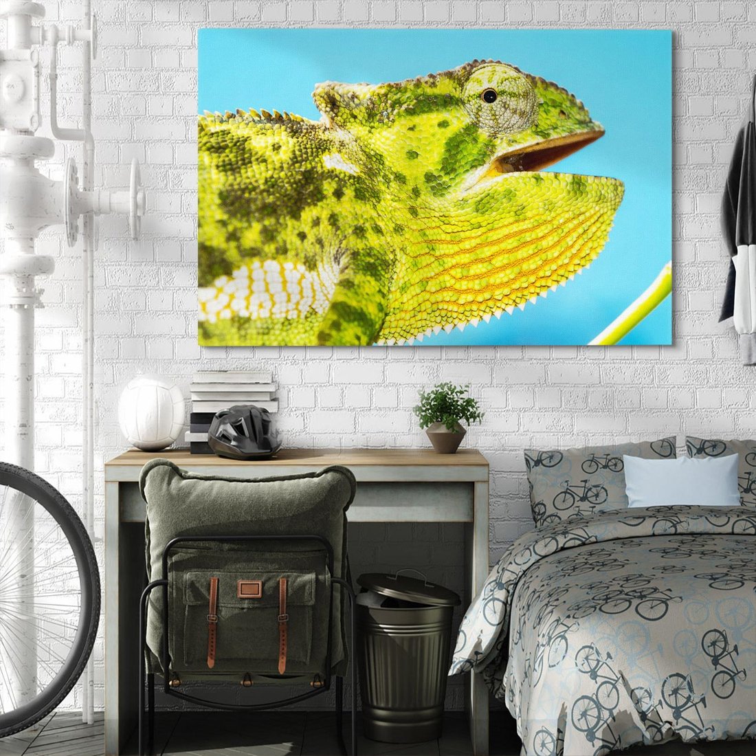 Obraz na płótnie 120x80 - Kameleon w swoim świecie - kameleon, jaszczurka