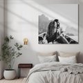 Obraz na płótnie 70x70 - Księga mglistych marzeń - czarno biała fotografia, para zakochanych w łodzi