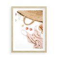 Plakat w ramie 50x70 - Moda na Plażę - kompozycja fashion, sukienka - rama drewno