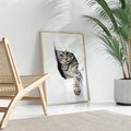 Plakat w ramie 50x70 - Tajemniczy kot i jego świat - kot, dziura - rama drewno