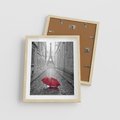 Plakat w ramie 40x50 - Kolorowy parasol w Paryżu - Paryż, parasol - rama drewno
