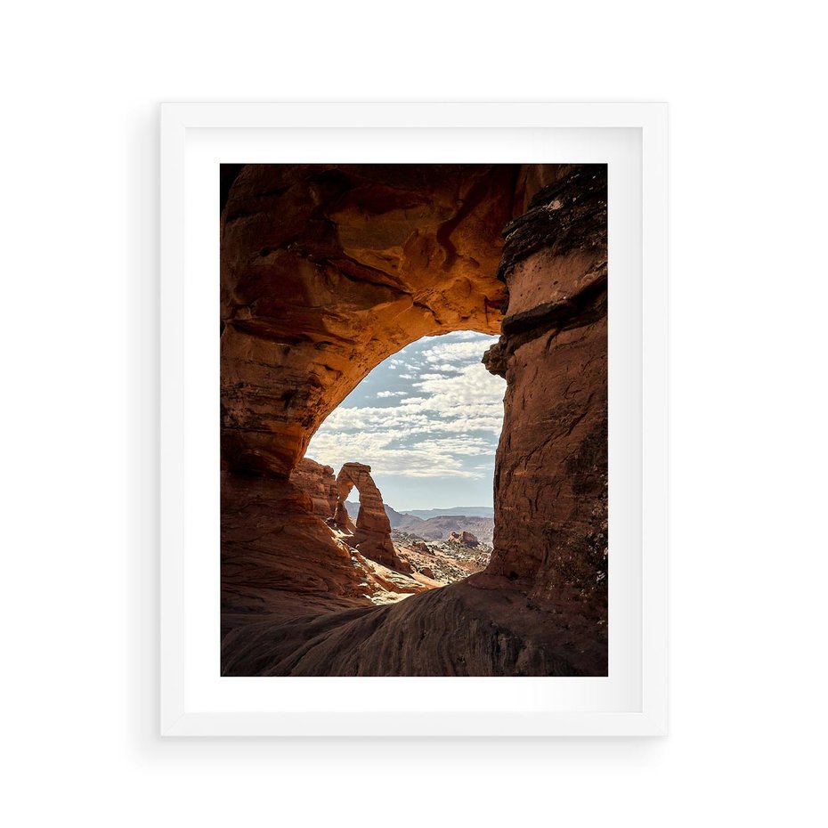 Plakat w ramie 40x50 - Magia pustynnego kanionu - pustynia, kanion - rama biała