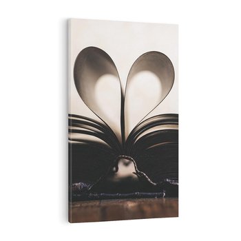 Obraz na płótnie 70x100 - Książka - Serce Retro - ksizka, serce