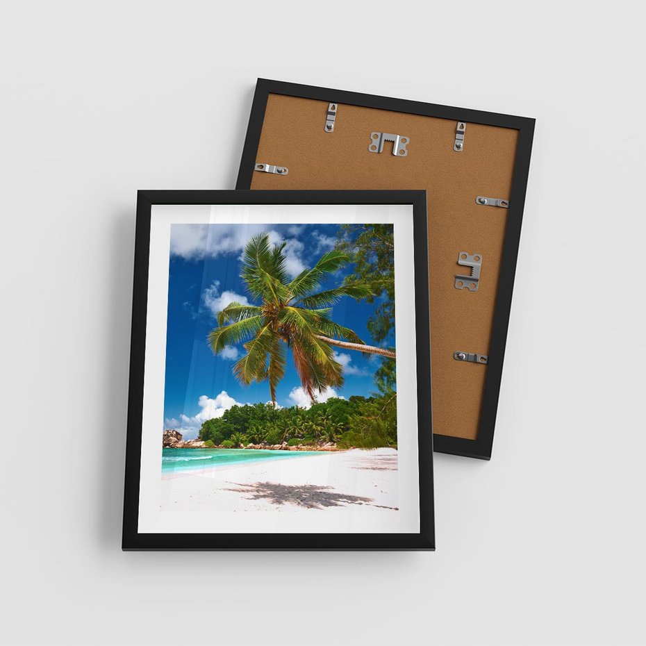 Plakat w ramie 40x50 - Oaza palm na plaży - palma, plaża - rama czarna