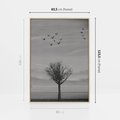 Obraz w ramie 80x120 - Samotne Drzewo - samotne drzewo w polu, czarno białe zdjęcie - rama drewno