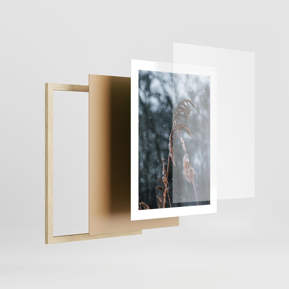 Plakat w ramie 30x40 - Zima na Łonie Natury - sucha wysoka trawa, w zimie - rama drewno