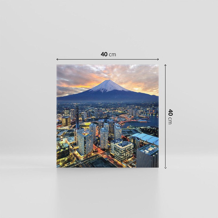 Obraz na płótnie 40x40 - Miasto na Górnym Horyzoncie - miasto, góry