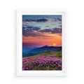 Plakat w ramie 50x70 - Górski Zachód - góry, łąka - rama biała