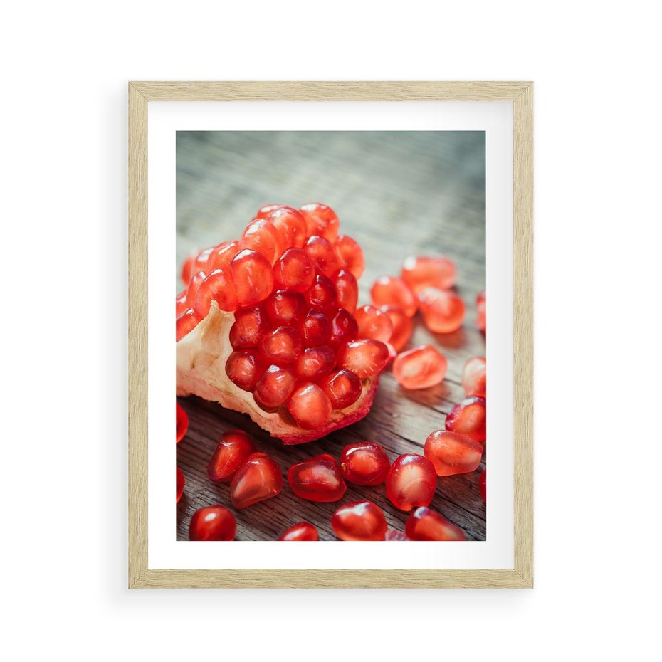 Plakat w ramie 40x50 - Granatowa Inspiracja Kuchni - granat, kuchnia - rama drewno