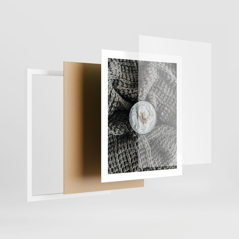 Plakat w ramie 40x50 - Relaks z Kawą i Kocem - ciepły wełniany koc, kawa z bitą śmietaną - rama biała