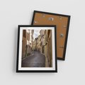 Plakat w ramie 40x50 - Magiczne widoki - uliczka, perspektywa - rama czarna