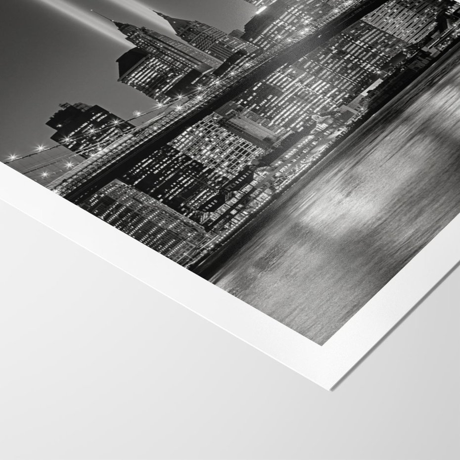 Plakat bez ramy 50x70 - Miasto ożywione nocą - miasto, noc