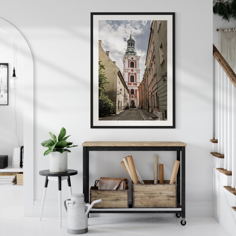 Plakat w ramie 50x70 - Magia perspektywy uliczki - uliczka, perspektywa - rama czarna