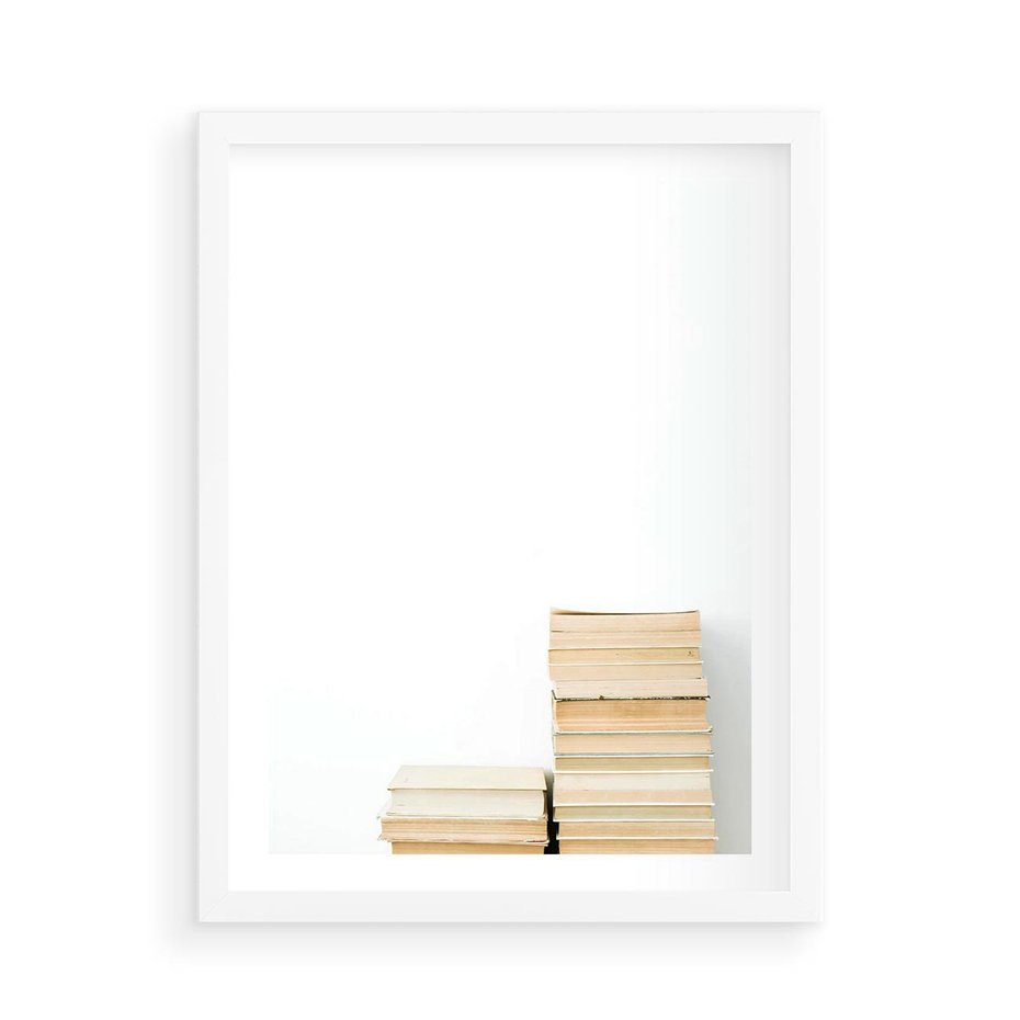 Plakat w ramie 50x70 - Estetyka Literatury - stos książek, minimalistyczna kompozycja - rama biała