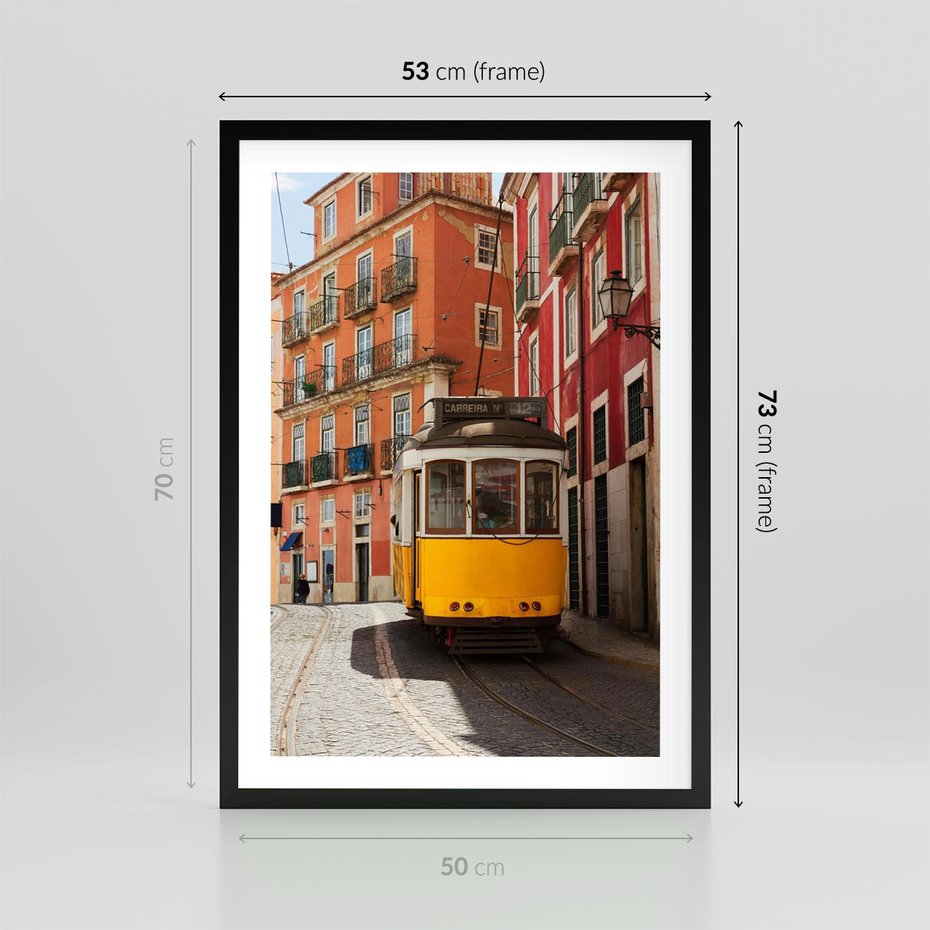Plakat w ramie 50x70 - Urok tramwaju w Lizbonie - Lizbona, tramwaj - rama czarna