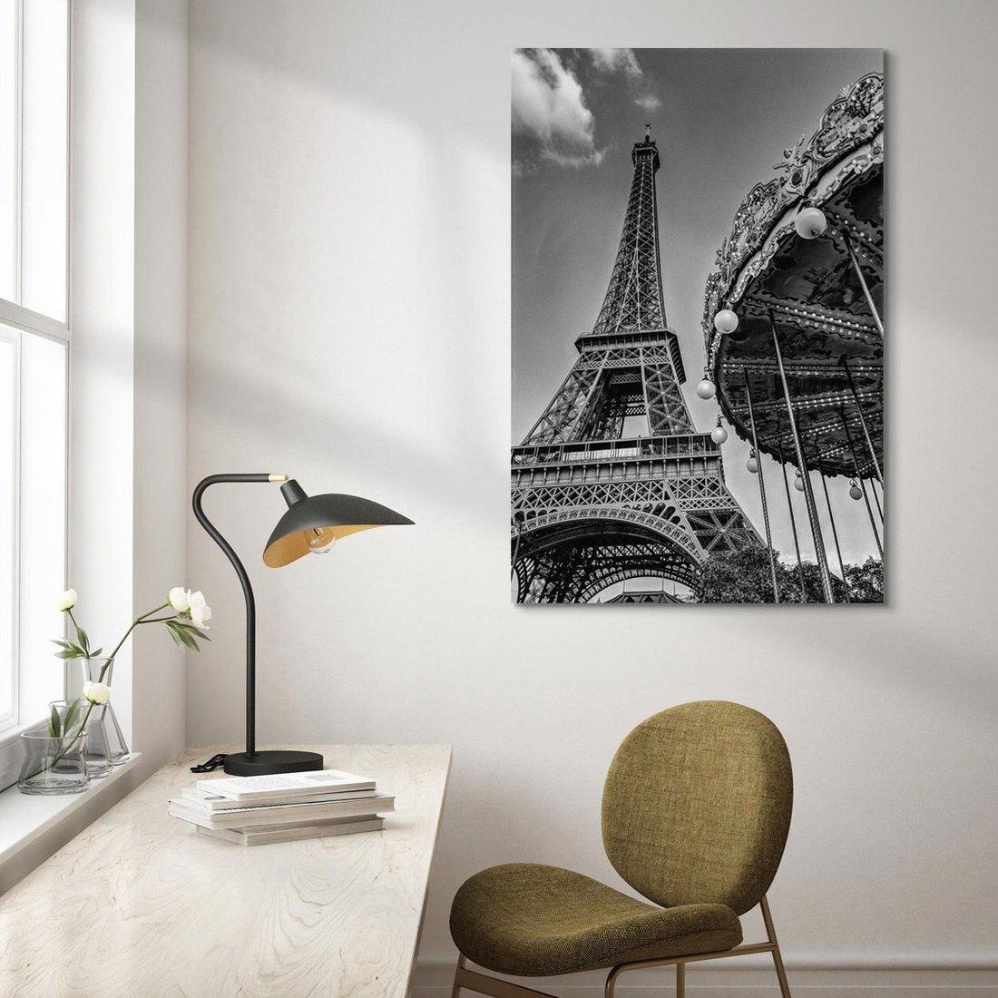 Obraz na płótnie 70x100 - Zabawa w Paryżu - czarno białe zdjecie, wieża eiffla