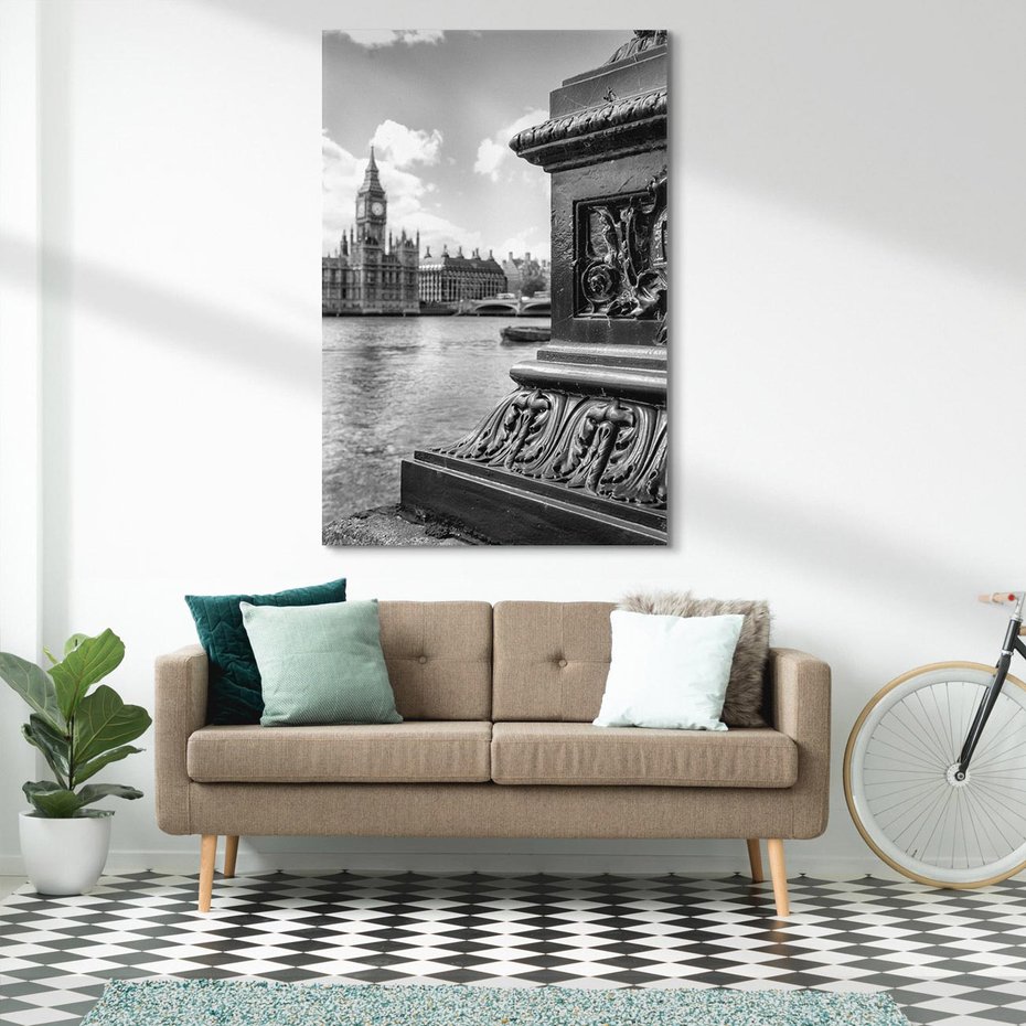 Obraz na płótnie 70x100 - Pejzaż kruchości i siły - Londyn, Tamiza