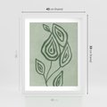 Plakat w ramie 40x50 - Szmaragdowy Oddech - abstrakcyjne delikatne zielone linie, podobne do gałęzi kwiatów - rama biała