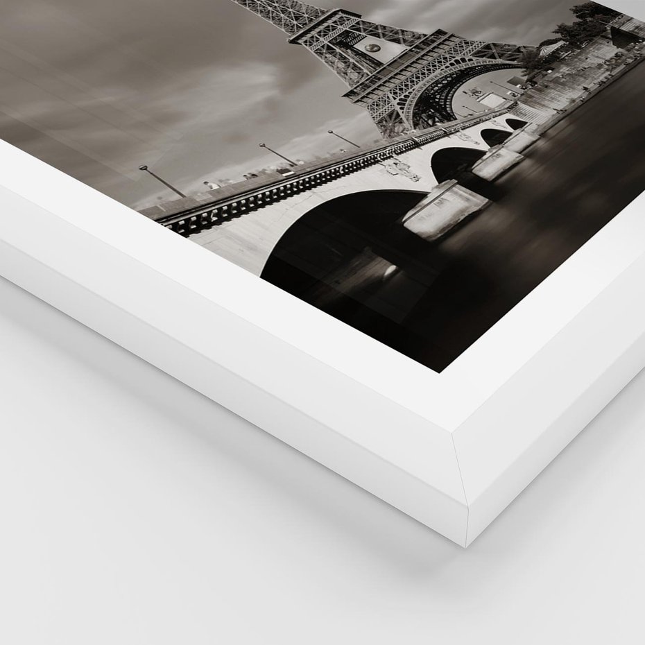 Plakat w ramie 50x70 - Mgiełka Eiffla - Paryż, Eiffla - rama biała