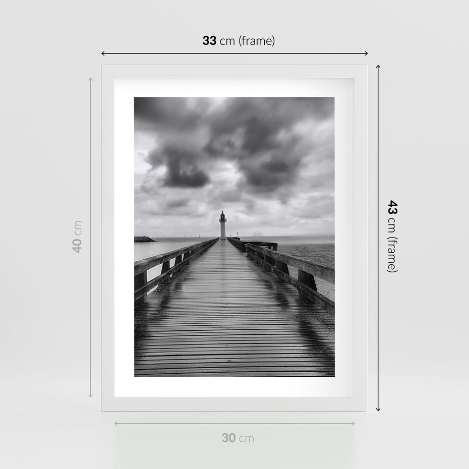 Plakat w ramie 30x40 - Romantyczny pomost z latarnią - pomost, latarnia - rama biała