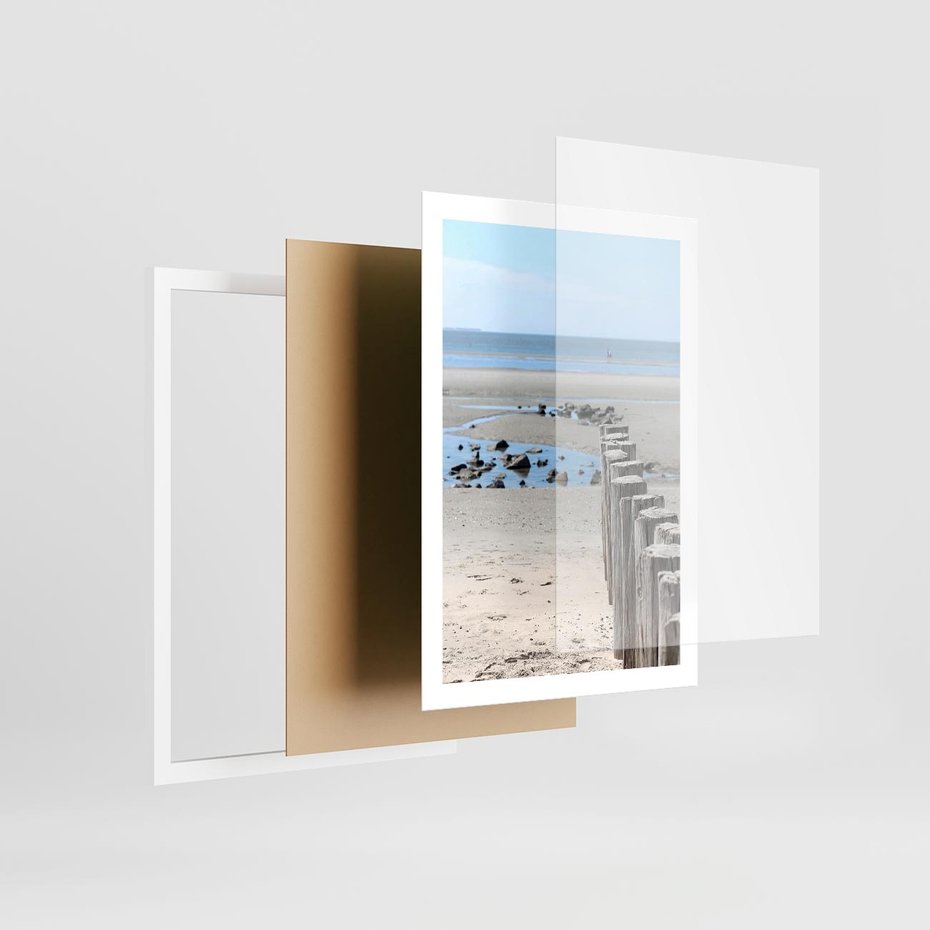 Plakat w ramie 50x70 - Fale na falochronie nad morzem - morze, falochron - rama biała