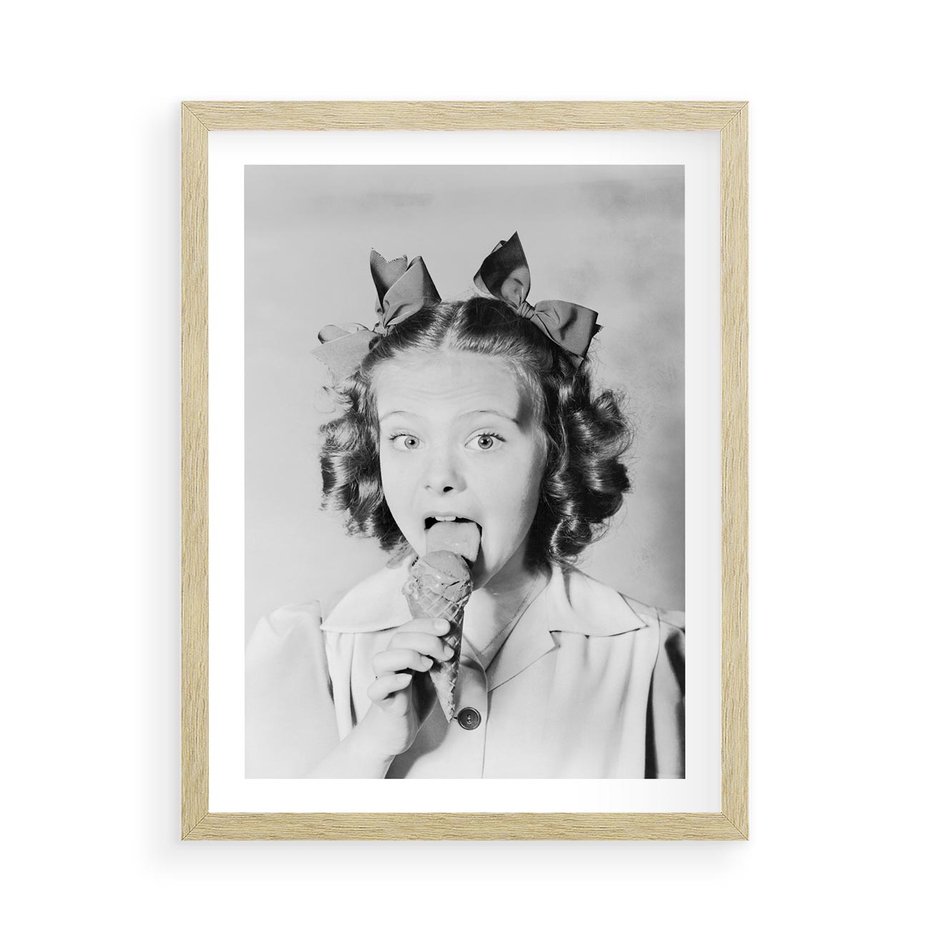 Plakat w ramie 50x70 - Pyszny Deser - retro zdjęcie, czarno białe - rama drewno