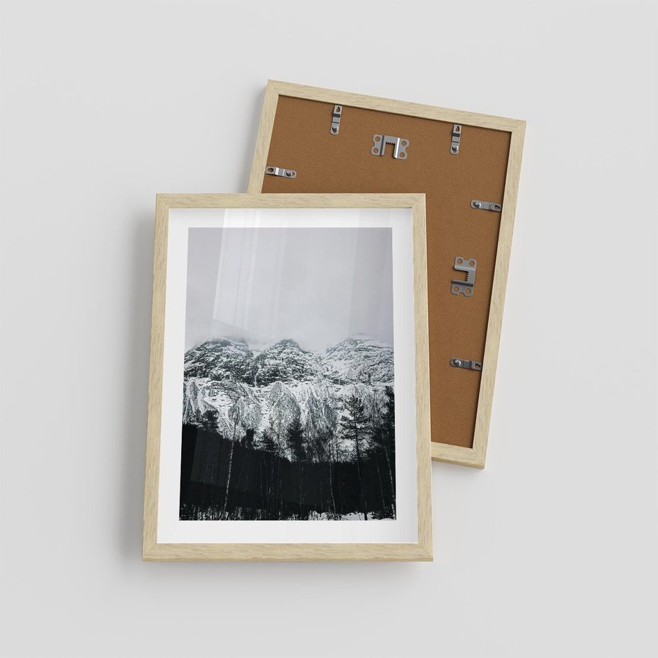 Plakat w ramie 30x40 - Zimowe Uroki Gór - góry ośnieżone, krajobraz górski - rama drewno