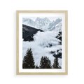 Plakat w ramie 40x50 - Zimowa Magia Gór: Śnieżne Szczyty - grajobraz górski, zima - rama drewno