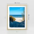 Plakat w ramie 40x50 - Spokój nad brzegiem morza - plaża, morze - rama drewno