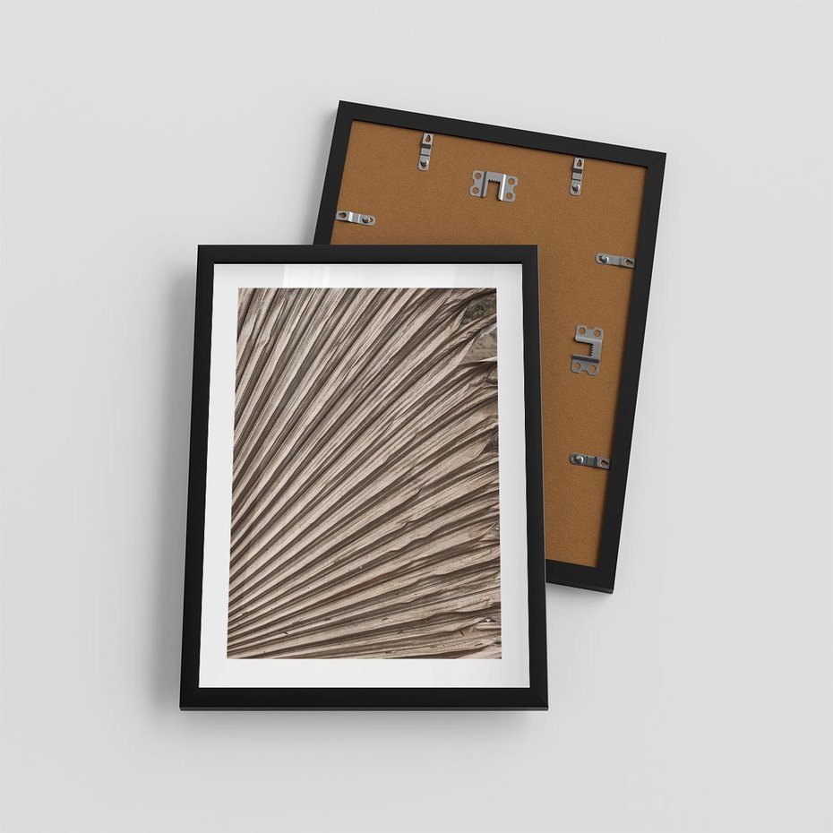 Plakat w ramie 30x40 - Liść Palmy w Wyjątkowej Kompozycji - suchy liść palmy, boho styl - rama czarna