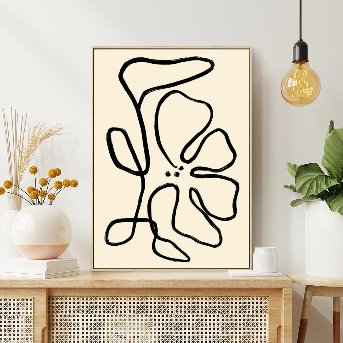 Obraz w ramie 80x120 - Zaklęte Aberracje - abstrakcyjna sztuka, przypominająca kwiat - rama drewno