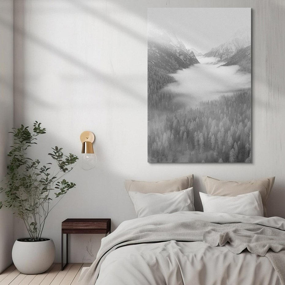 Obraz na płótnie 80x120 - Szare Góry - zamglony krajobraz, las