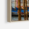 Obraz w ramie 80x120 - Urok Wenecji - fotografia, przystań w Wenecji - rama drewno