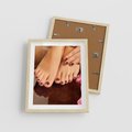 Plakat w ramie 40x50 - Manicure i Pedicure - manicure, pedicure - rama drewno